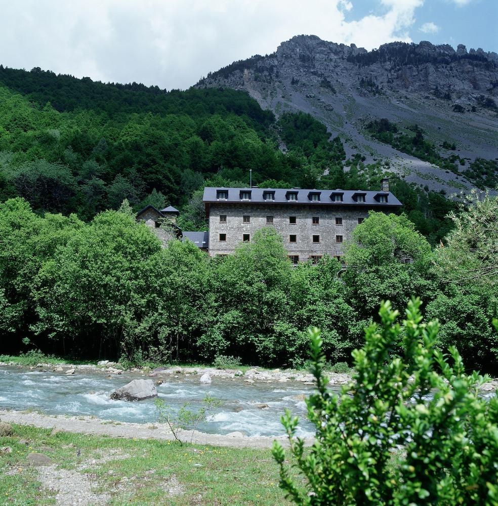 מלון Espierba Parador De Bielsa מראה חיצוני תמונה